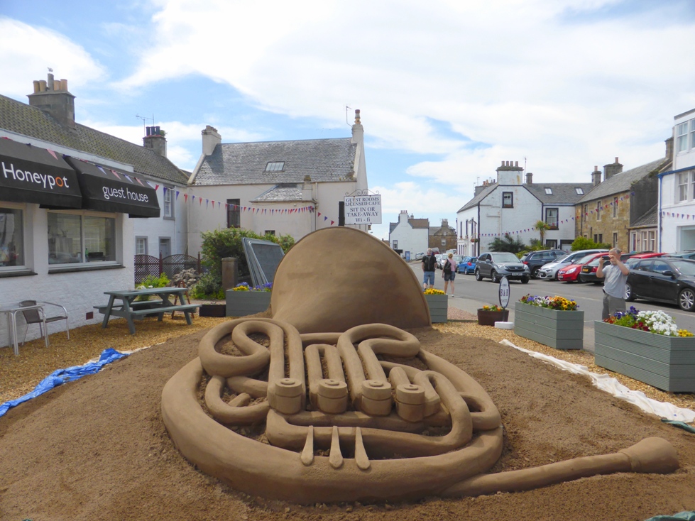 Horn sand sculpture at Crail