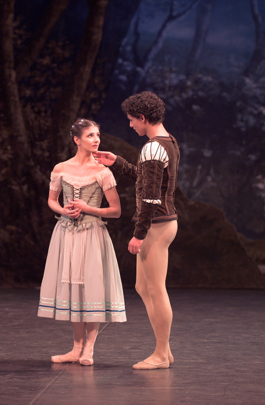 Alina Cojocaru and Isaac Hernández in Mary Skeaping's production of Giselle at English National Ballet