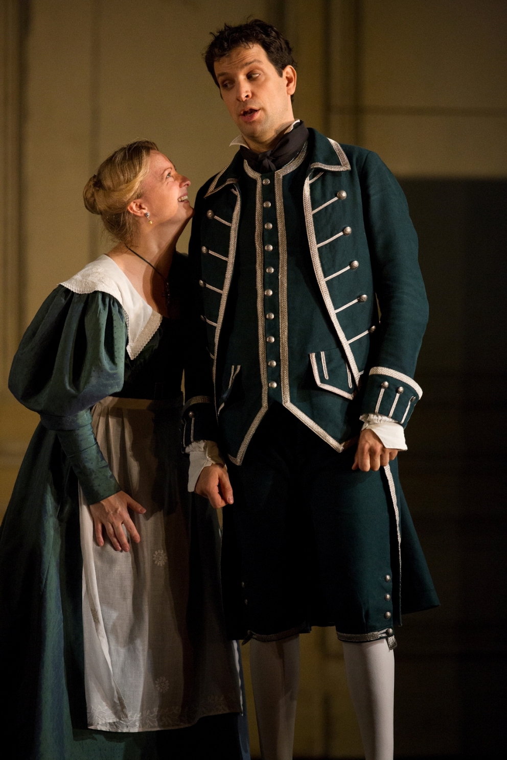 Lucy Crowe and Luca Pisaroni in the Royal Opera Figaro