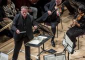 Precision and attack: John Storgårds conducts the BBC Philharmonic, with leader Yuri Torchinsky and assistant leader Midori Sugiyama