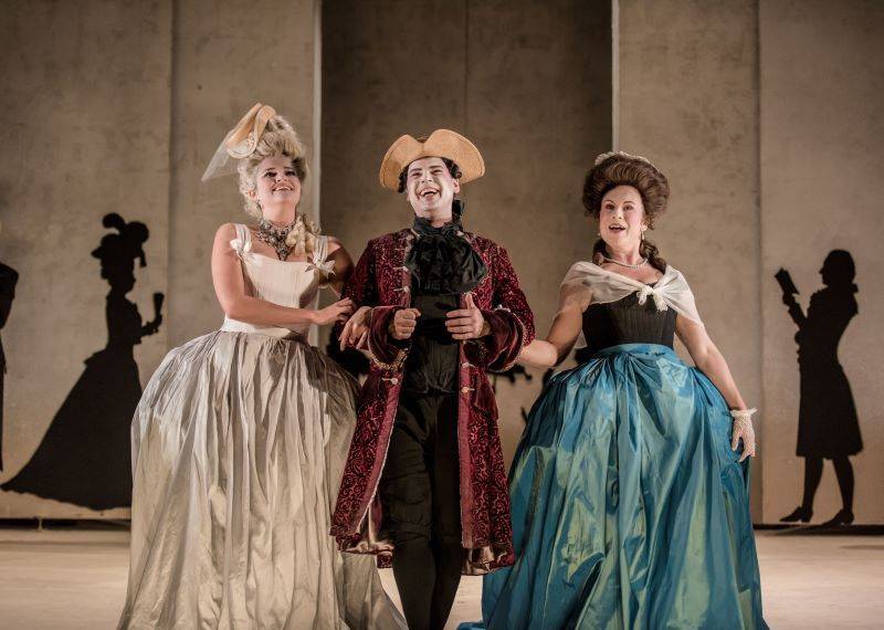 Samantha Clarke, Benjamin Hulett, Susanna Fairbairn - photo by Genevieve Girling