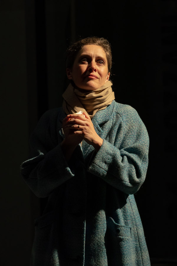 Madeleine Worrall as Luda in Napoli, Brooklyn