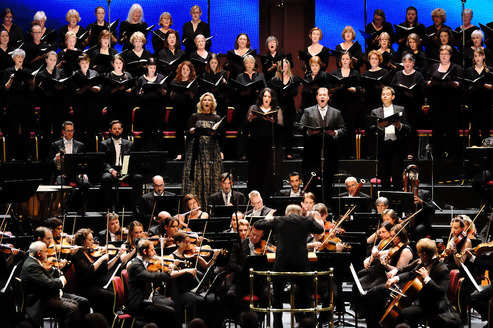 BBC Philharmonic, Gianandrea Noseda, BBC Proms. Photo: BBC / Mark Allan