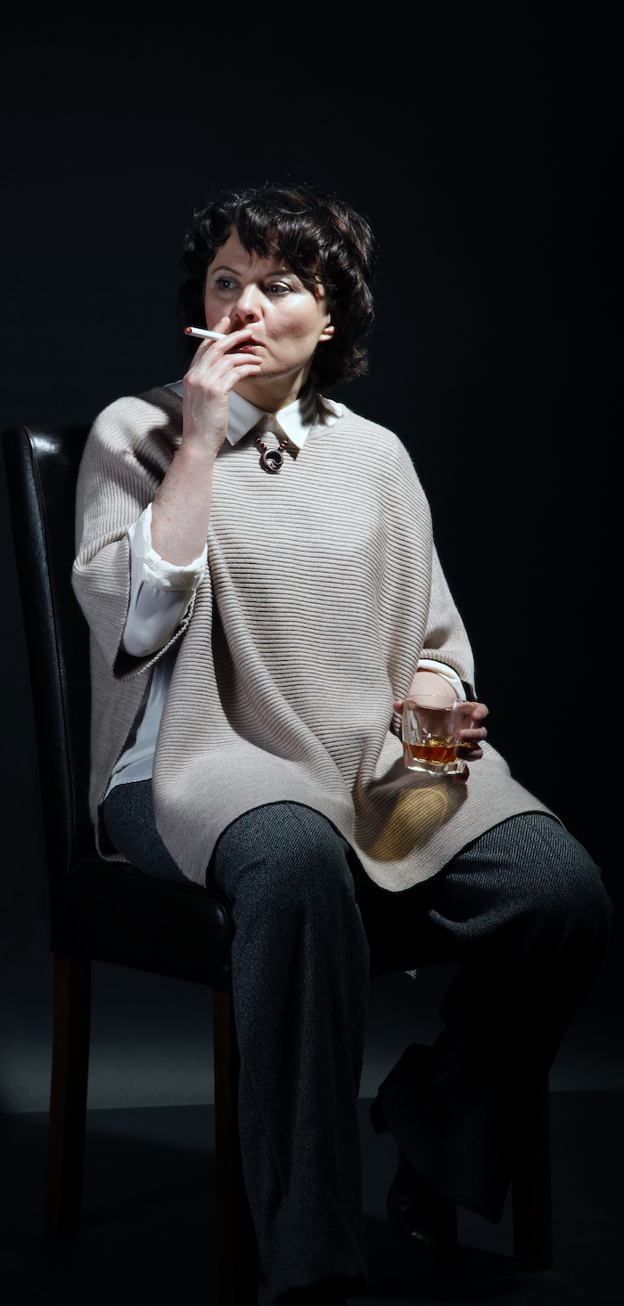 Monica Dolan as Tessa © Bush Theatre