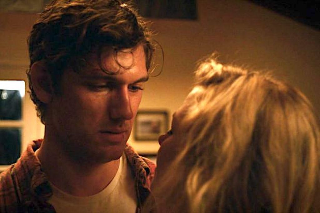 Alex Pettyfer and Jennifer Morrison in 'Back Roads'