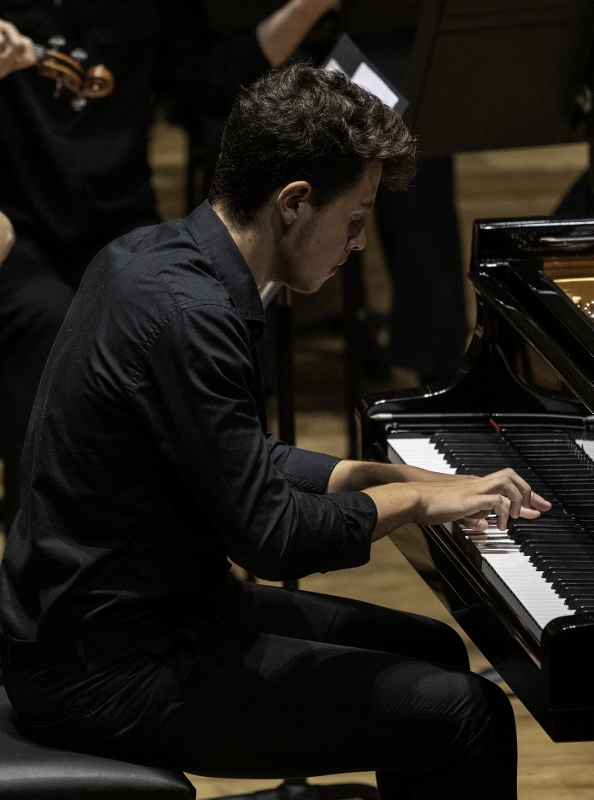 Luca Grianti in the Manchester International Piano Competition c Martin Lijinsky