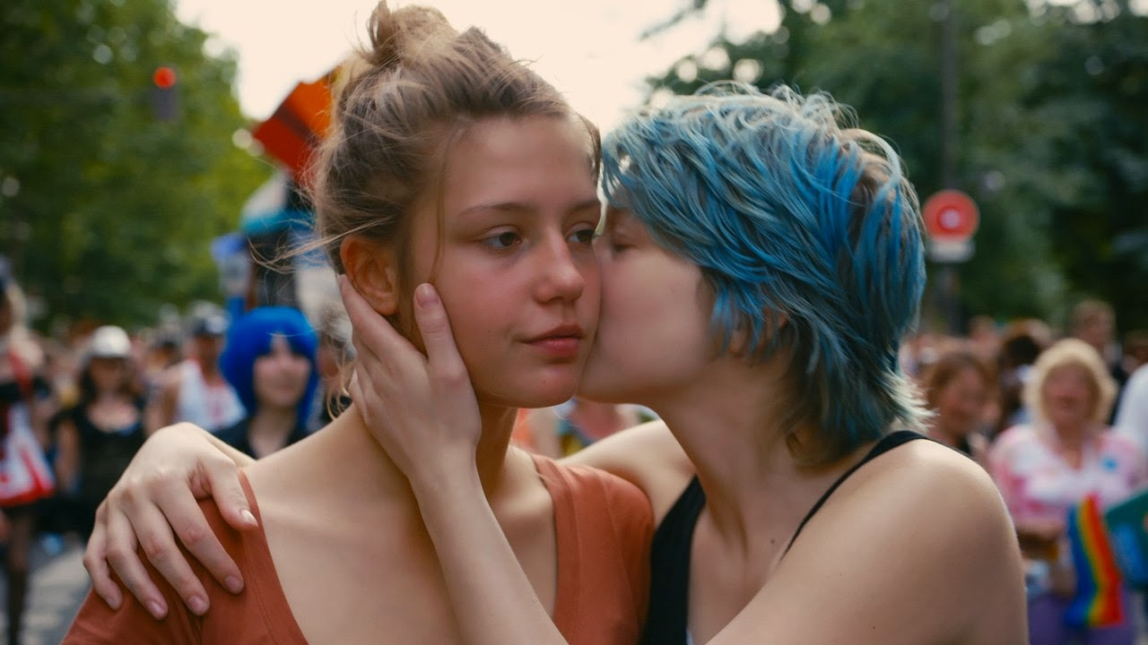 Adèle Exarchopoulos and Léa Seydoux