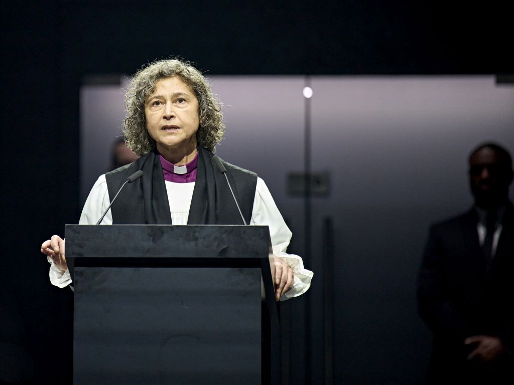 Badria Timimi as the Bishop of Carlisle in 'Richard II'