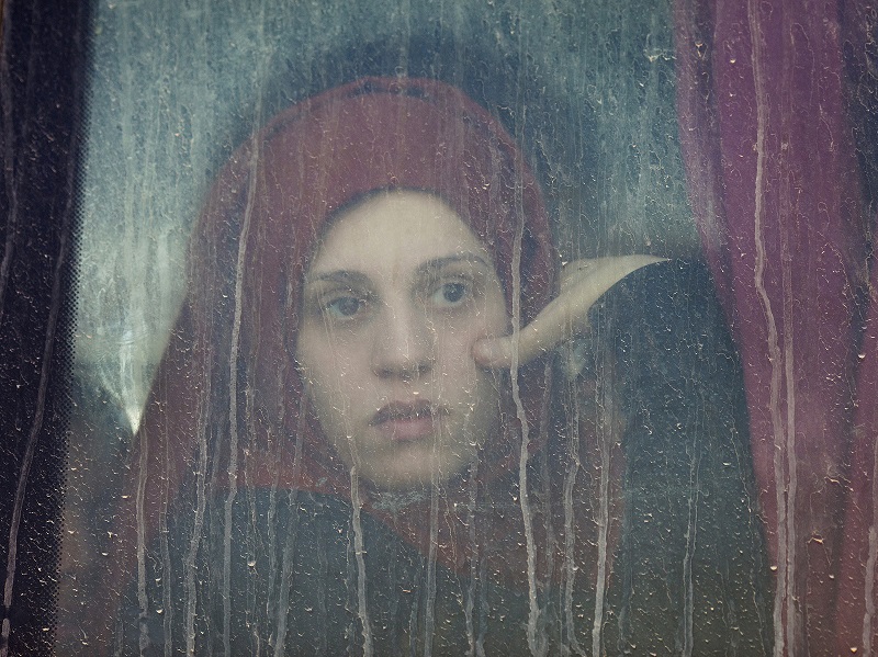Abbie Trayler-Smith, Fleeing Mosul from the series Women in War: Life After ISIS © Abbie Trayler-Smith 