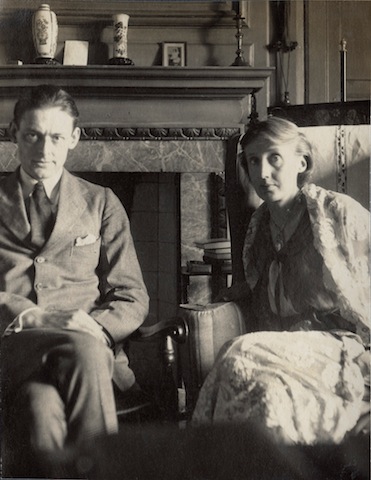 TS Eliot and Virginia Woolf by Lady Ottoline Morrell, June 1924