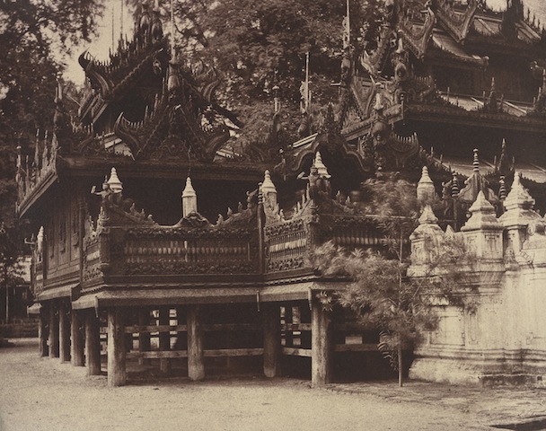 Linneaus Tripe Amerapoora: Corner of Mygabhoodee-tee Kyoung, 1855; © The Metropolitan Museum of Art