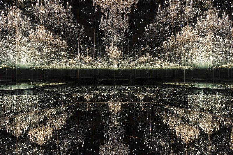 Yayoi Kusama, Chandelier of Grief, 2016, installation