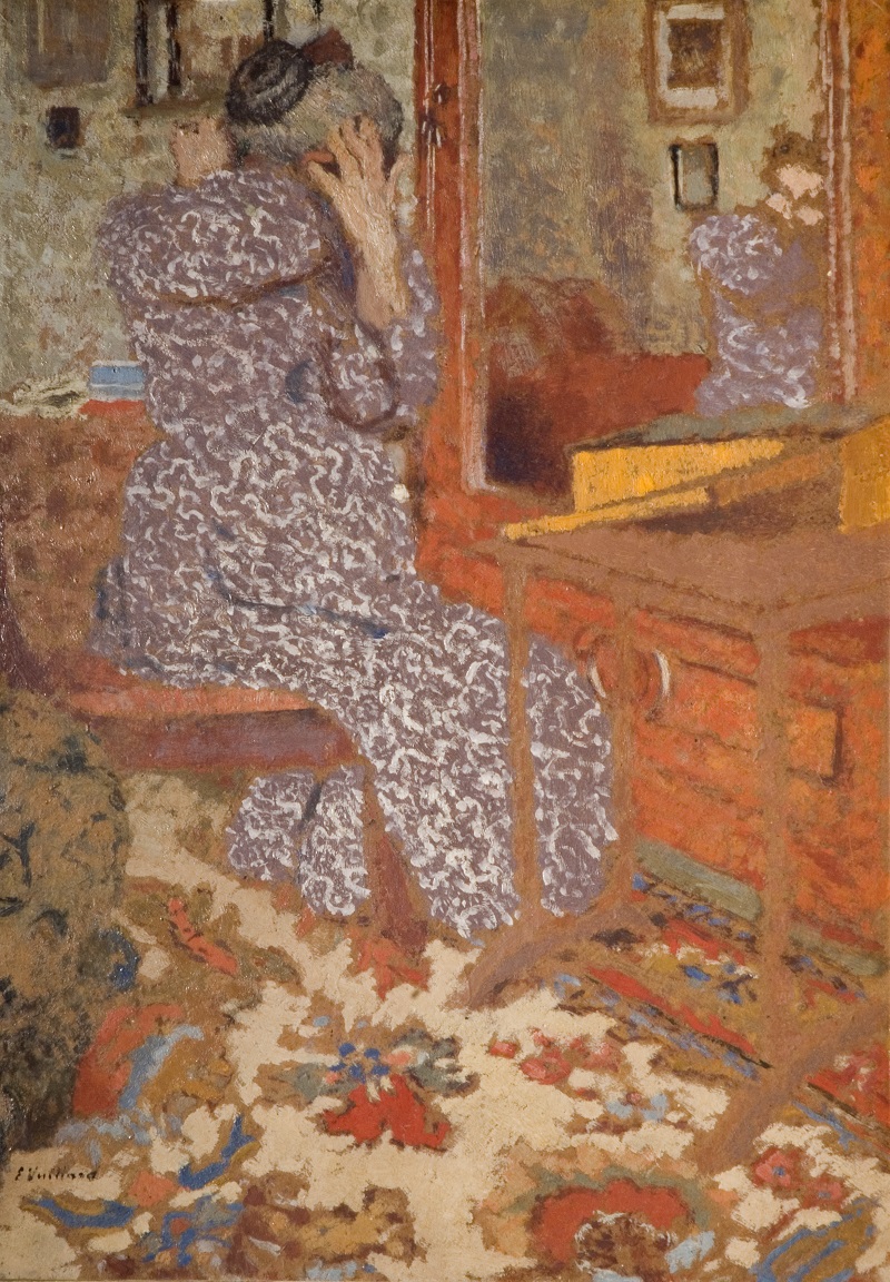 Madame Vuillard Arranging her Hair, 1900, Oil on cardboard, laid on panel, The Barber Institute of Fine Arts, University of Birmingham© The Henry Barber Trust, The Barber Institute of Fine Arts, University of Birmingham.