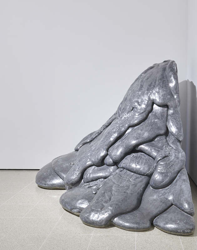 Quartered Meteor (1969) by Lynda Benglis in When Form Comes Alive. Photo Jo Underhill. Courtesy Hayward Gallery 