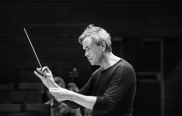 Conductor Hannu Lintu