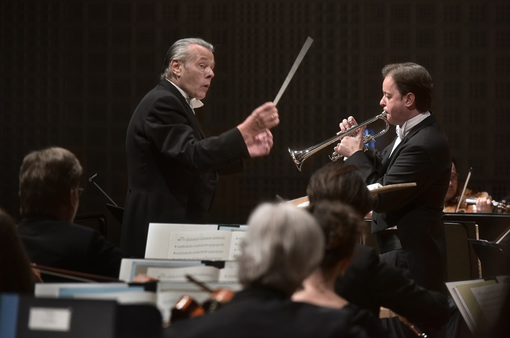 Jansons and Engerer in the Hummel Trumpet Concerto