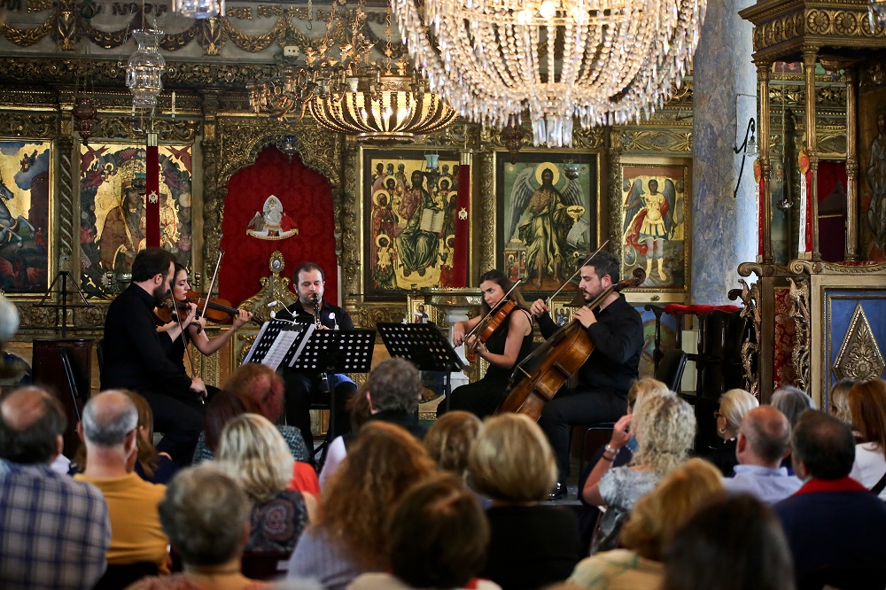 Mozart Clarinet Quintet in Greek Orthodox church
