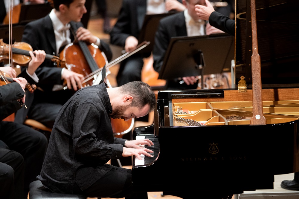 Igor Levit in Beethoven's Emperor Concerto