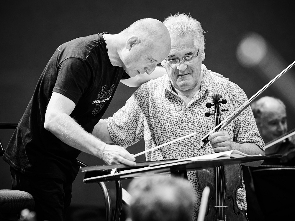 Zukerman and Jarvi in Berlioz