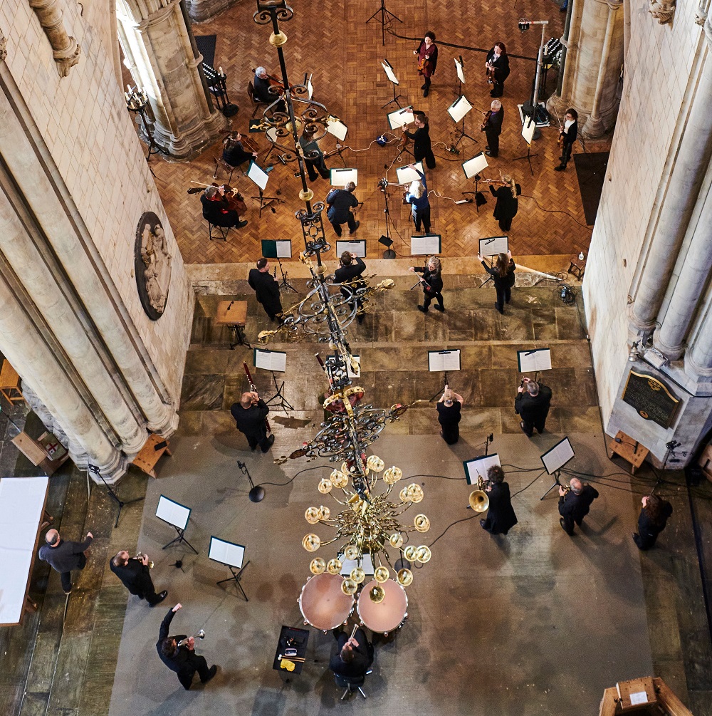 Full orchestra in Southwark Cathedral