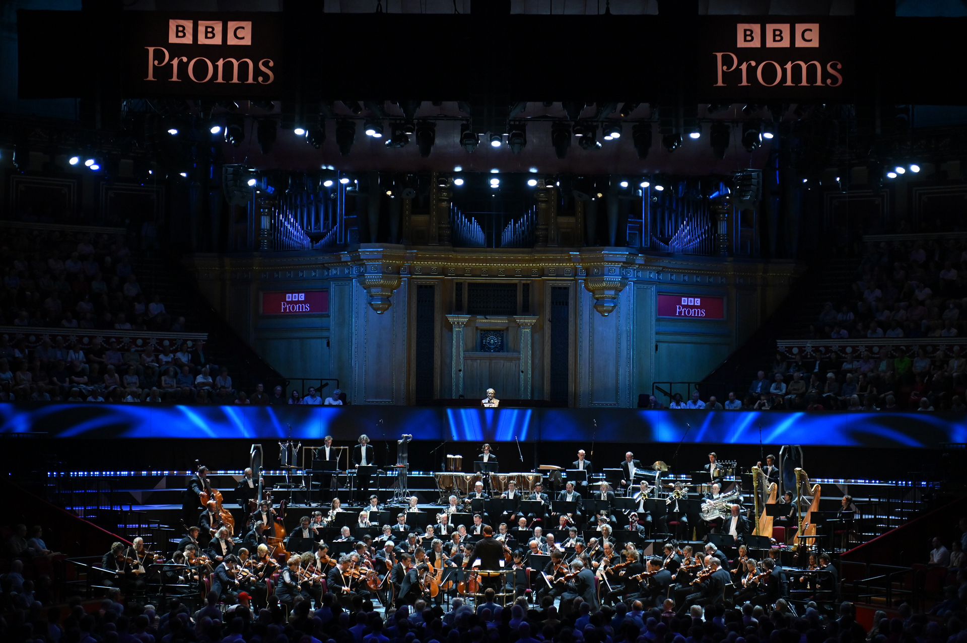 Berlin Philharmoni/Petrenko in Mahler 7