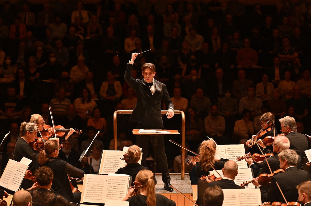 Klaus Makela and the Oslo Philharmonic at the Barbican