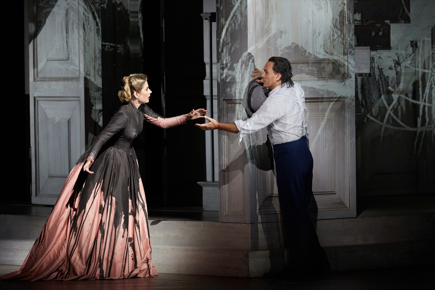 The Royal Opera – Kasper Holten's production of Mozart's Don Giovanni –  Erwin Schrott, Roberto Tagliavini, Malin Byström, Myrtò Papatansiu;  conducted by Hartmut Haenchen - The Classical Source