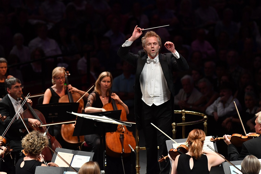 Thomas Søndergård conducts the BBC National Orchestra of Wales