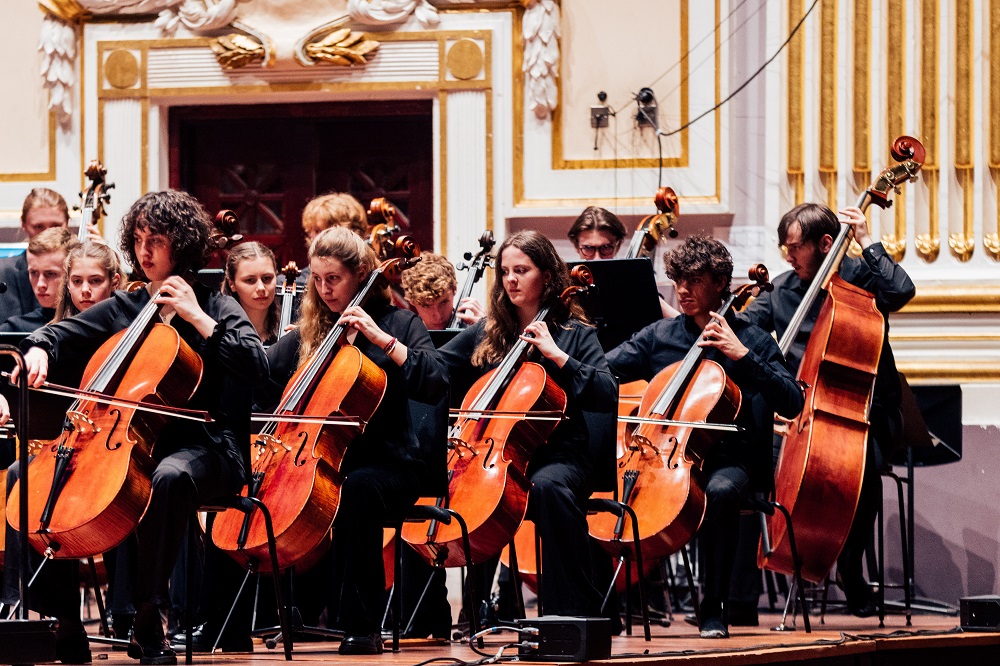 Cellists of the NYOS