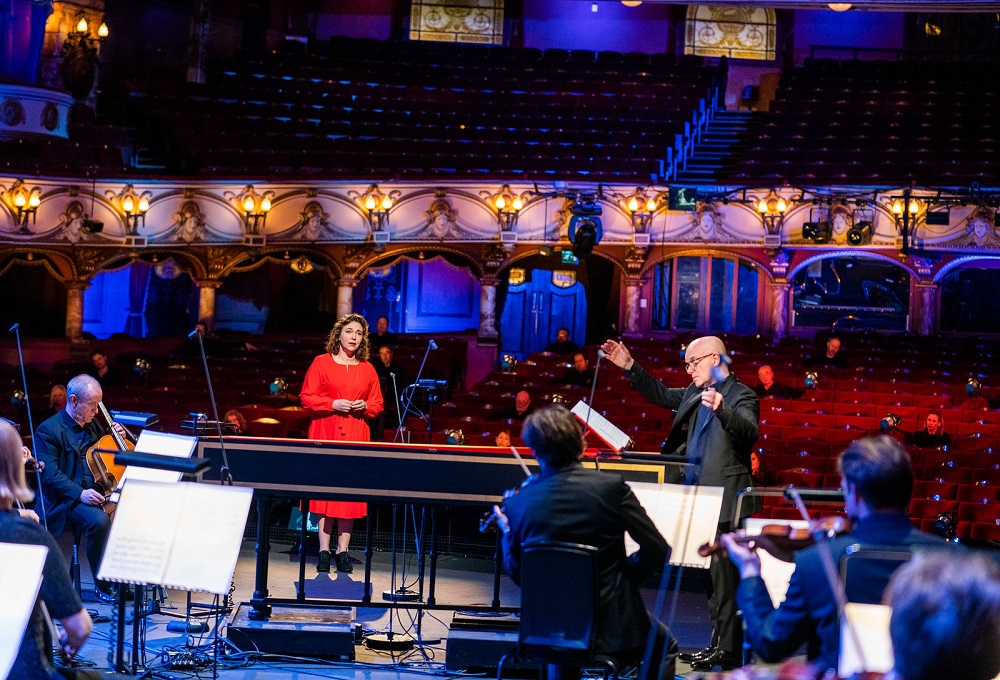 Christine Rice and Laurence Cummings with the ENO Orchestra and Chorus