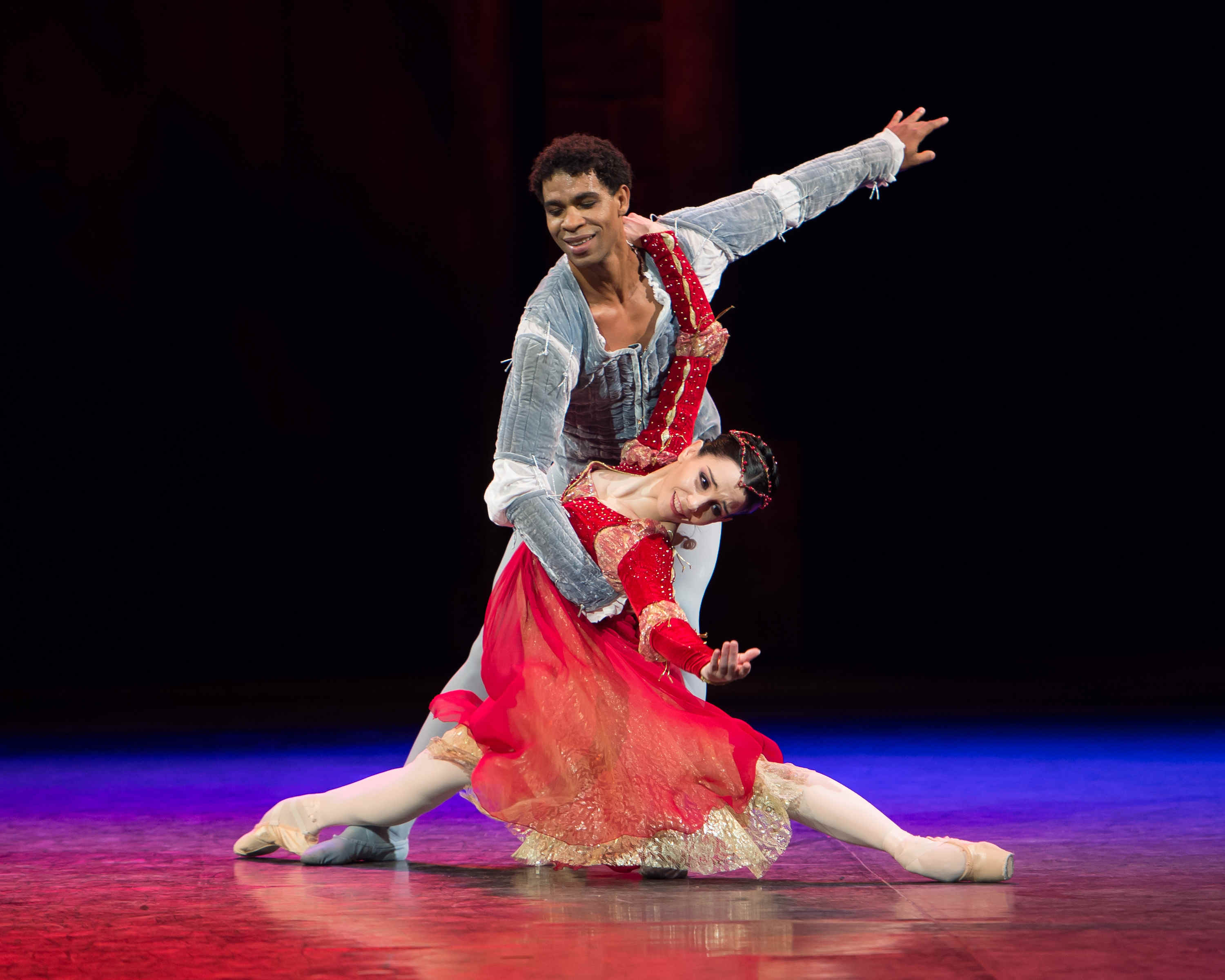Carlos Acosta and Tamara Rojo in Romeo and Juliet at the Royal Albert Hall