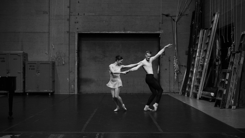 Ashley Bouder and Russell Janzen in Balanchine's Duo Concertant