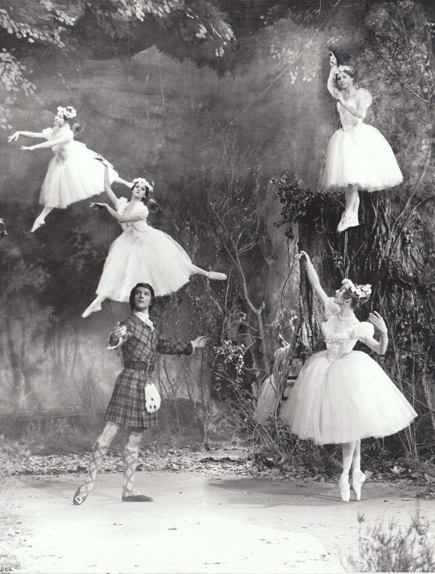 Thesmar, Denard in 1971 film Lacotte La Sylphide