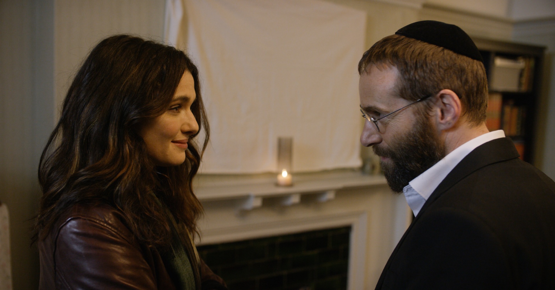 Rachel Weisz and Alessandro Nivola in Disobedience