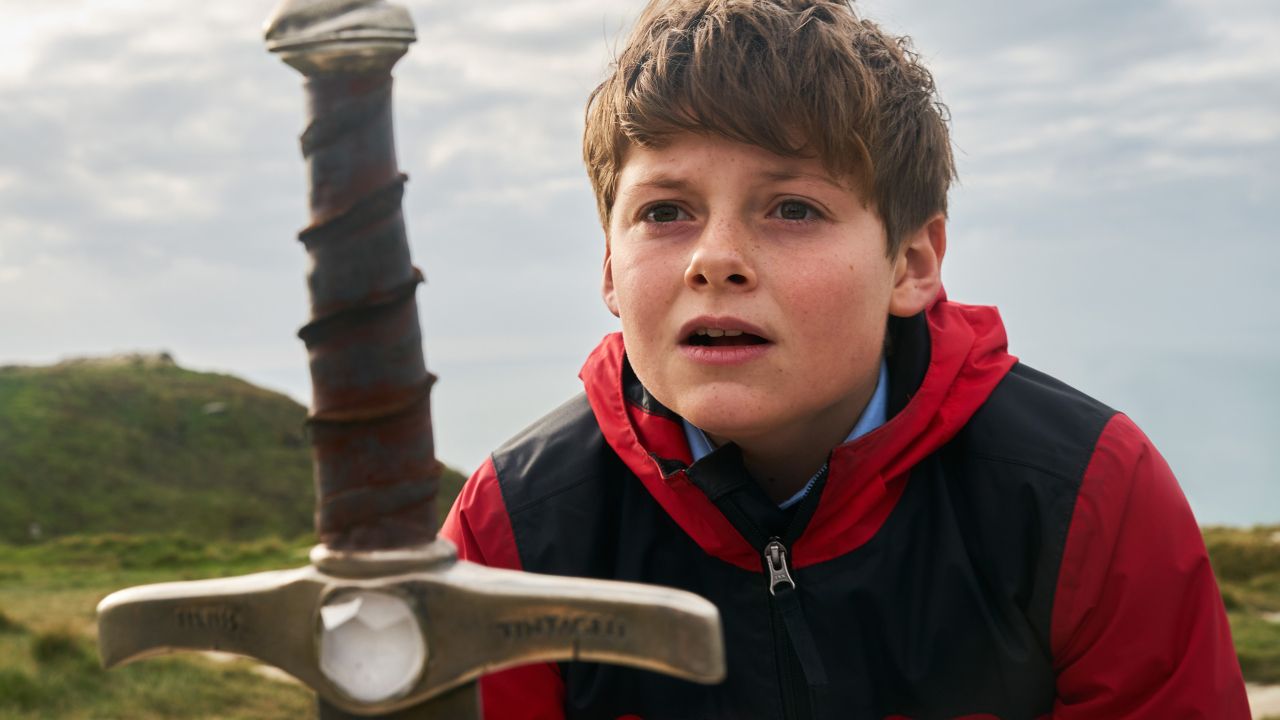 Alex (Louis Ashbourne Serkis) in The Kid Who Would Be King