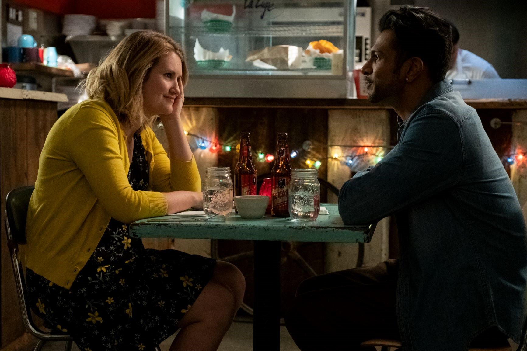 Brittany (Jillian Bell) and Jern (Utkarsh Ambudkar) in Brittany Runs a Marathon