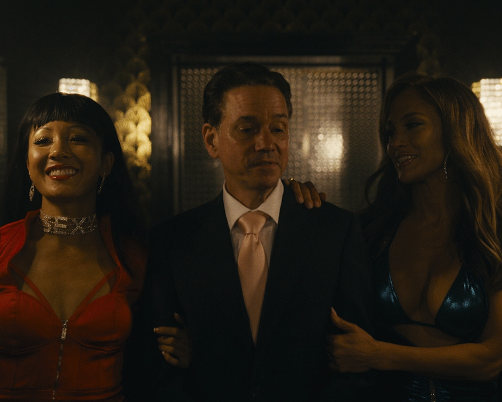 Constance Wu, Frank Whaley and Jennifer Lopez in Hustlers
