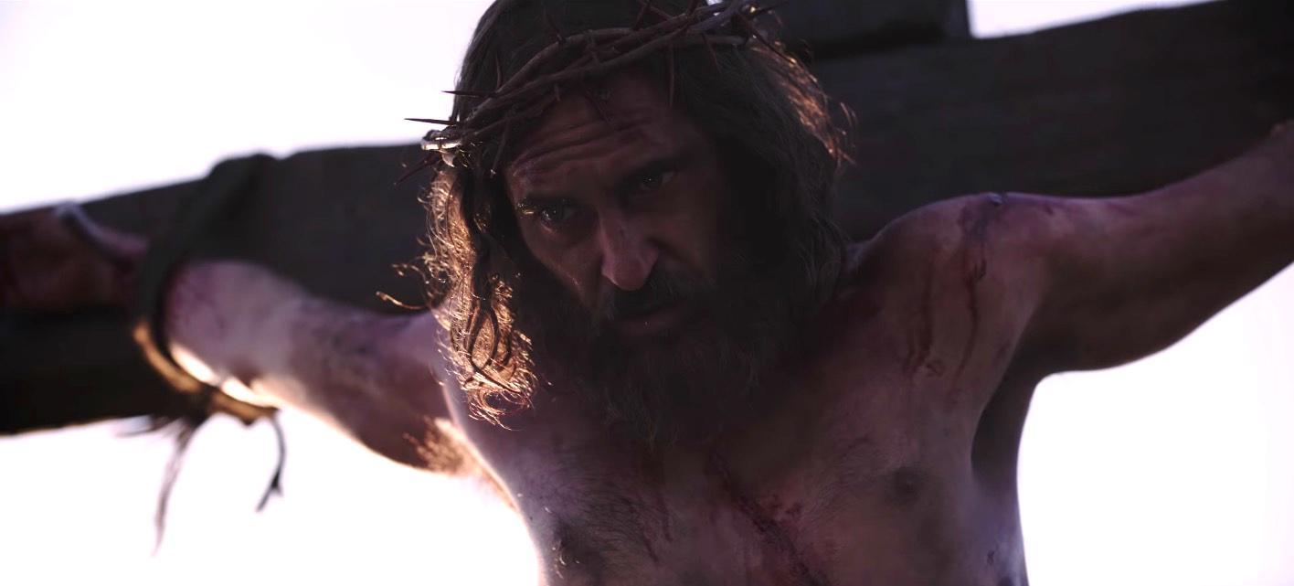 Jesus (Joaquin Phoenix) on the cross
