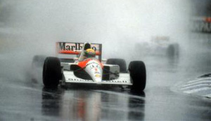 Senna_in_rain_Adelaide_92
