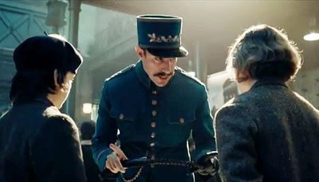 Sacha Baron Cohen bears down on Hugo's two young leads