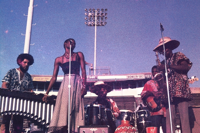 ONENESS OF JUJU AFRICAN RHYTHMS 1970-1982_live