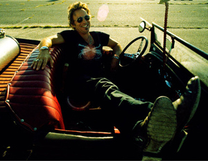 Springsteen_in_car_small