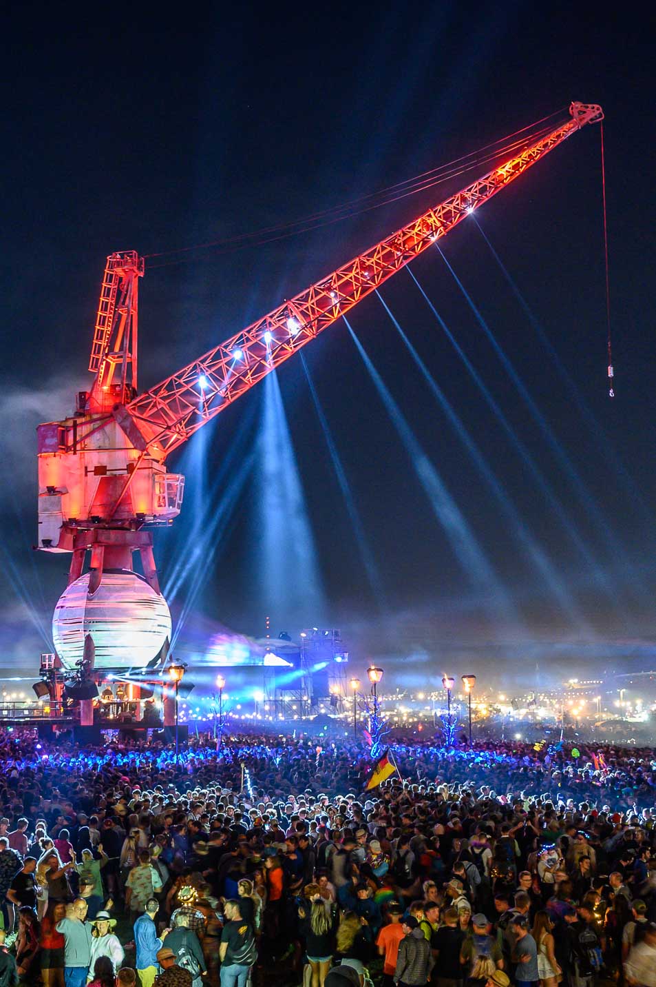 The Chemical Brothers light up Glastonbury with a ferocious Arcadia DJ set