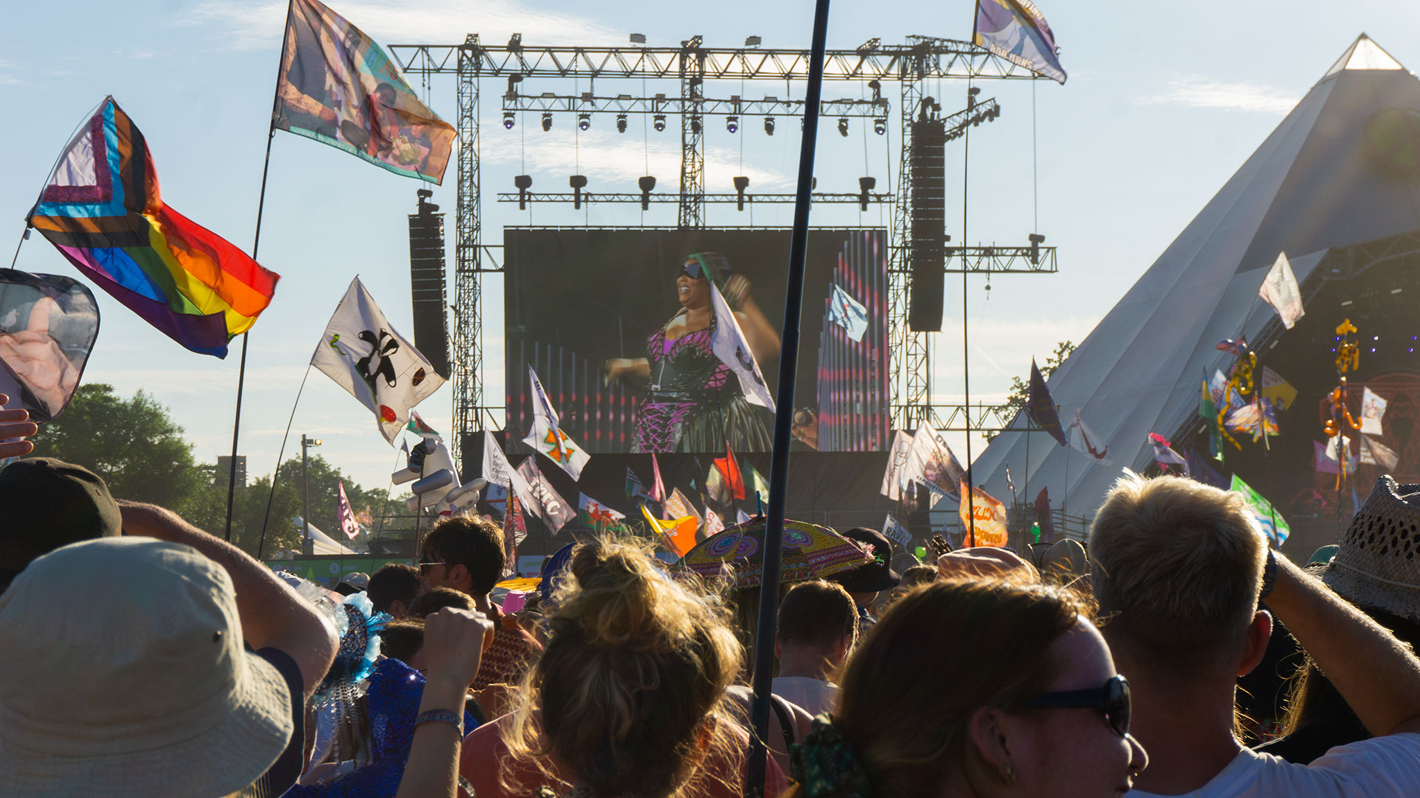 Glastonbury: Sophie Ellis-Bextor 'had to check boob hadn't popped out