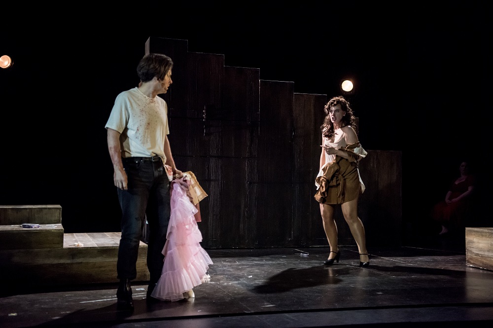 Elgan Llyr Thomas and Niamh O'Sullivan in 'La tragedie de Carmen' at Buxton