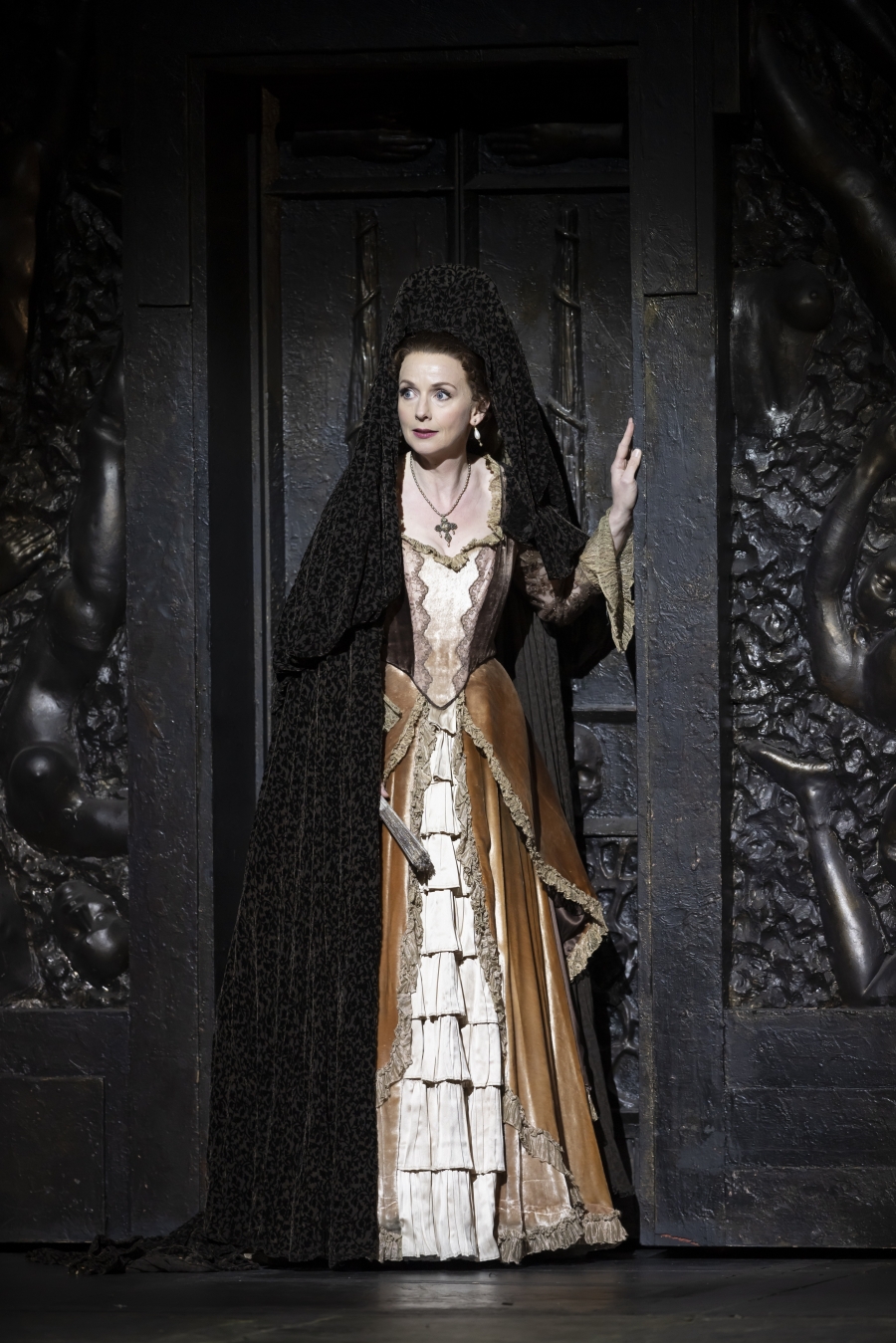 Sarah Tynan as Donna Elvira in WNO's Don Giovanni