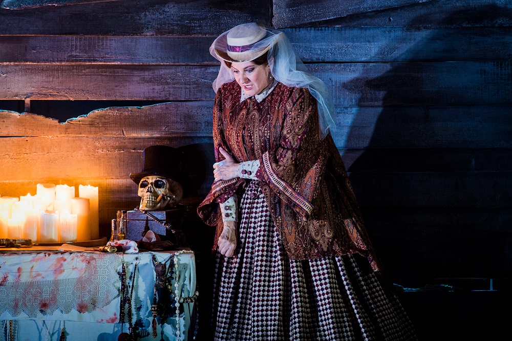 Claire Rutter as Amelia in Un ballo in maschera