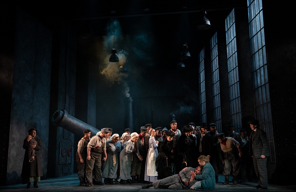 Faust, Irish National Opera review - world-class singing turns the ...