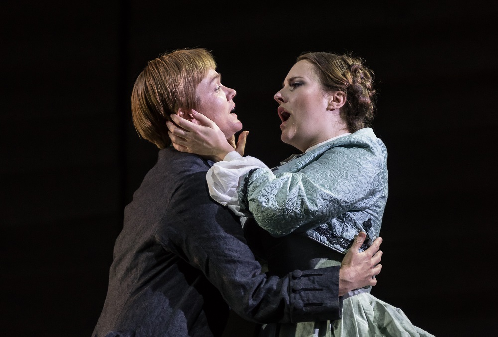 Caitlin Hulcup as Idamante and Louise Alder as Ilia in Garsington Idomeneo