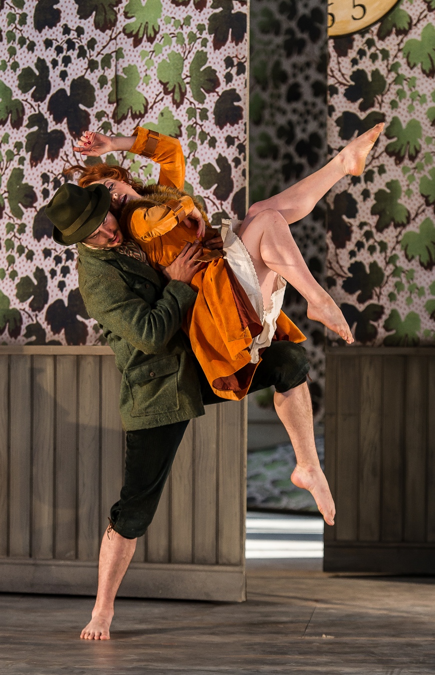 Dancers in Garsington Cunning Little Vixen